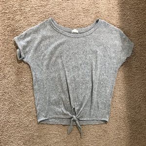 Soft Caution To Th Wind grey front the crop